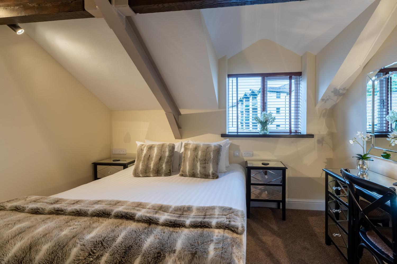 Lakes Hotel&Spa Bowness-on-Windermere Kamer foto A bedroom at The Old Bank Hotel